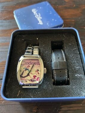 Cinderella Themed Women's Watch with Interchangeable Straps - Blue Dial